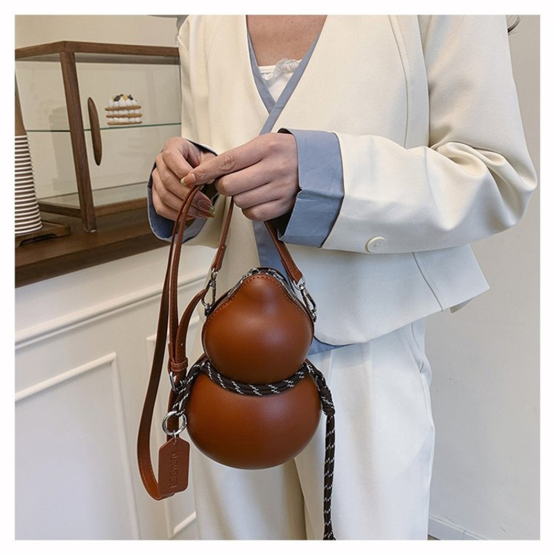 Gourd Shape Crossbody Bag Russ - Street Fashion Russia review and price