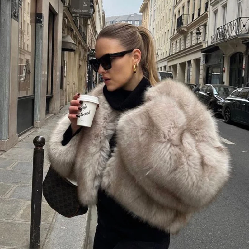 Iconic Street Fashion Week Lux - Street Fashion Week review and price