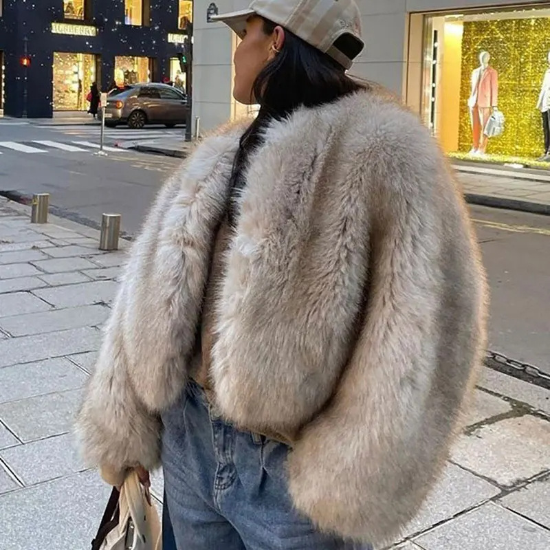 Winter 2026 Hot Cool Girls Flu - Street Fashion Week review and price